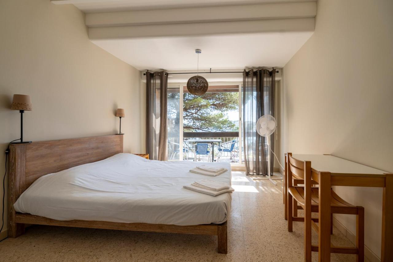 Le Pescadou Aparthotel Martigues Exteriör bild